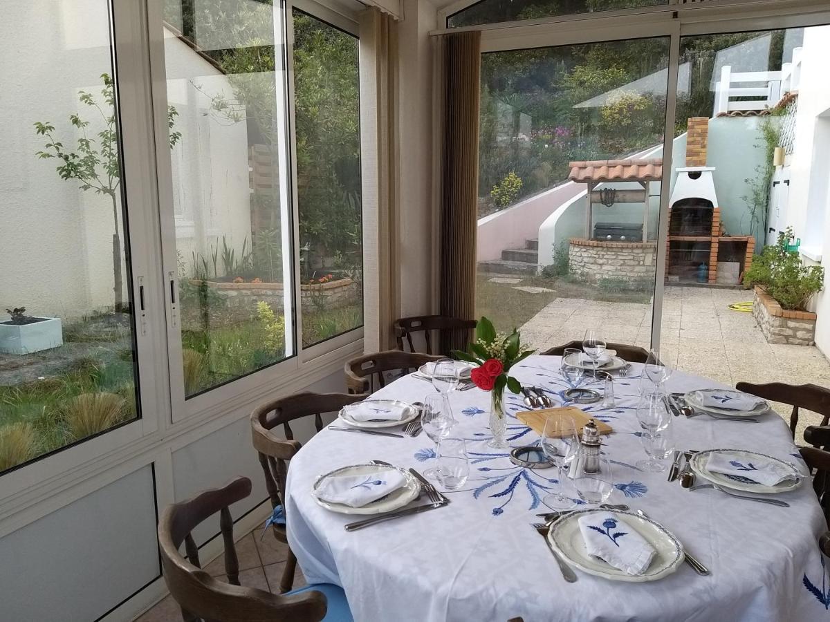 Appartement 3 Chambres 6 Pers Rez De Jardin 5Min Plage Quartier Du Phare Location Du Dimanche Au Dimanche En Juillet Et Aout 滨海拉特朗什 外观 照片