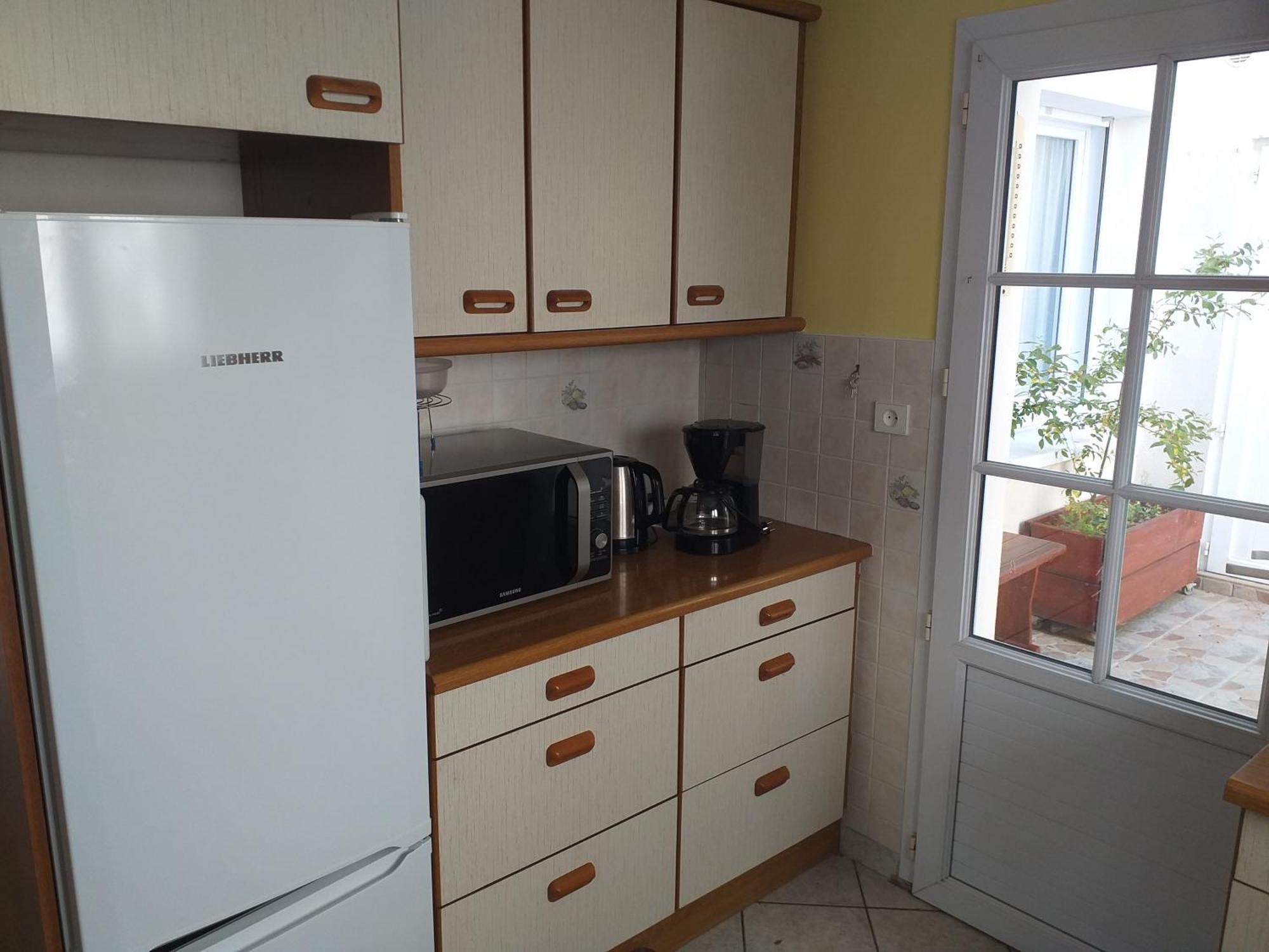 Appartement 3 Chambres 6 Pers Rez De Jardin 5Min Plage Quartier Du Phare Location Du Dimanche Au Dimanche En Juillet Et Aout 滨海拉特朗什 外观 照片